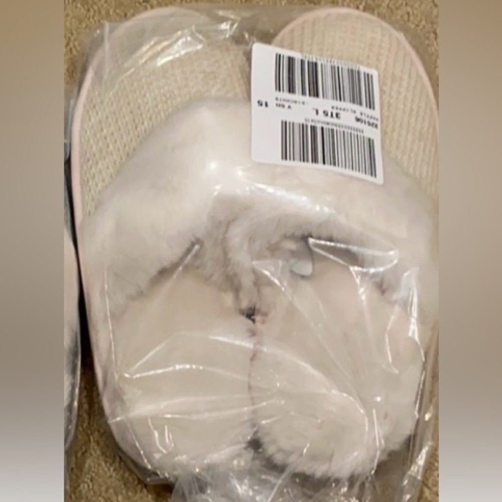 Victoria's Secret  Slippers